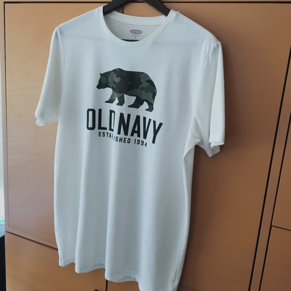 OLD NAVY Soft-Washed Logo-Graphic Tee for Men (M Tall) - Picture 3 of 8